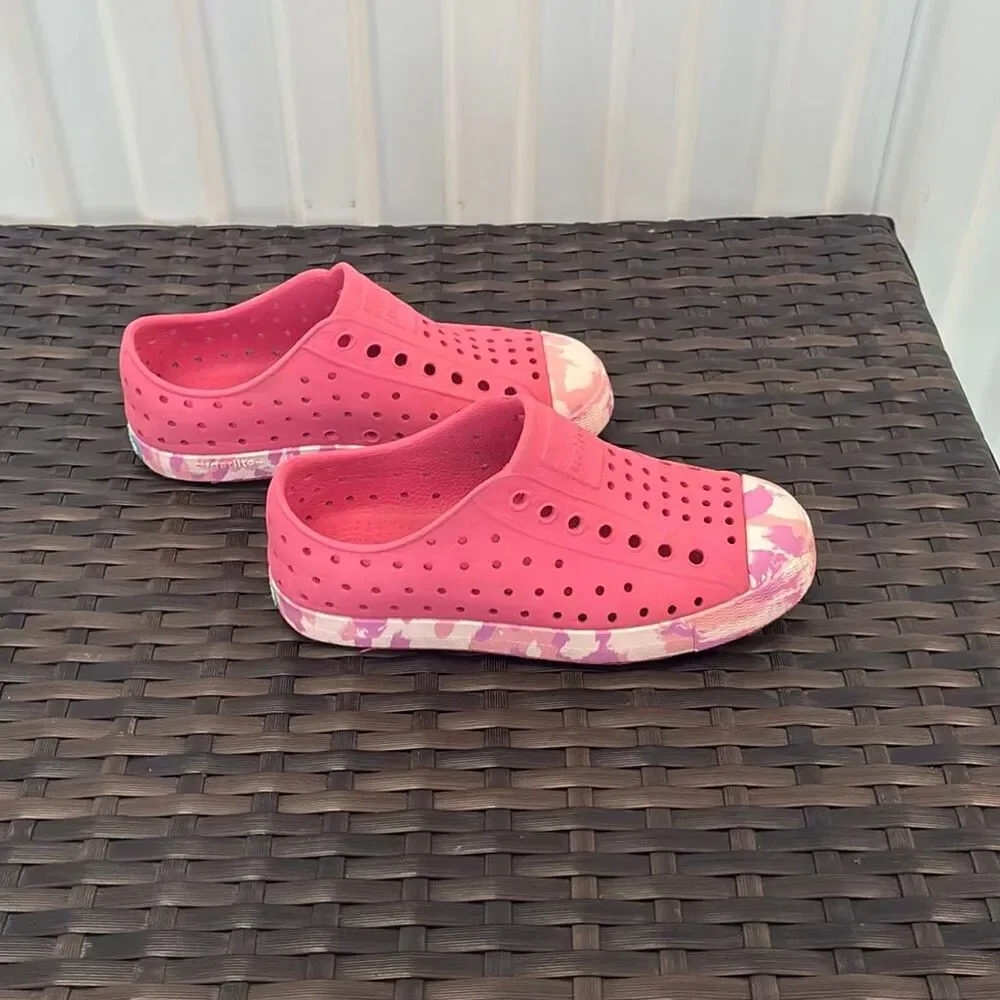 Native Jefferson shoes children’s size 13